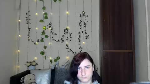 Jeneva online show from April 18, 6:54 pm