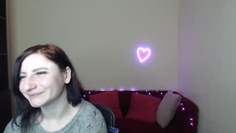 Jeneva online show from February 1, 7:11 pm