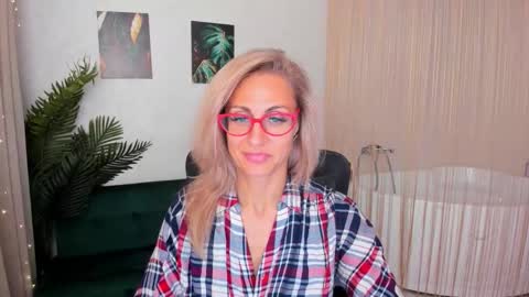 Diana online show from September 23, 11:26 am