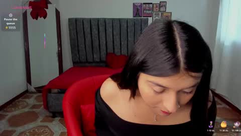 mushi_ online show from November 11, 7:05 pm