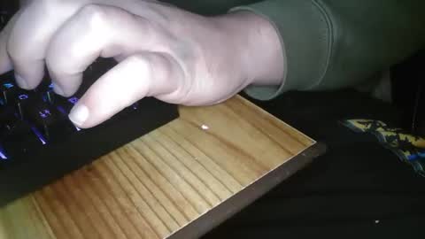 mushroomtip0202 online show from December 3, 6:25 am