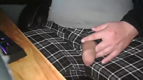 mushroomtip0202 online show from October 7, 4:19 am