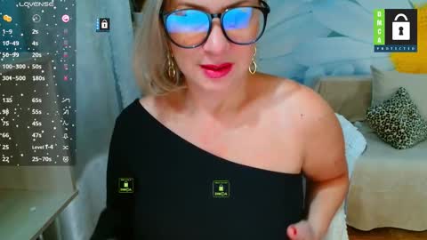 Lana online show from December 18, 7:14 am