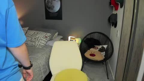 VALENTINA Luna  online show from April 5, 1:57 am