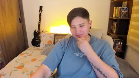 VALENTINA Luna  online show from October 10, 4:07 am