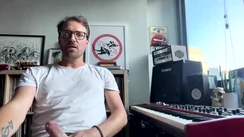 Perfectly Average online show from October 5, 8:05 pm