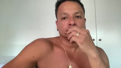 Snapshot of muycasual chatting on September 20, 9:18 pm taurosboy online show from September 20, 9:18 pm