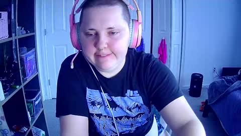 Caidra online show from March 10, 8:56 pm