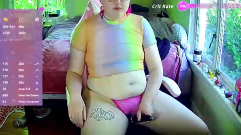 Caidra online show from July 9, 10:47 pm