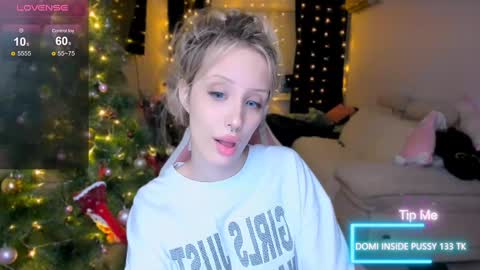 Snapshot of my_dia chatting on January 9, 2:07 pm Diana online show from January 9, 2:07 pm