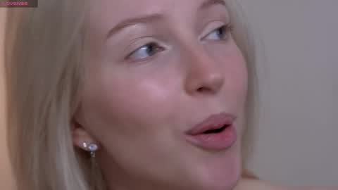 STELLA  Im here today online show from February 9, 6:05 pm