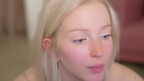 STELLA  Im here today online show from March 2, 8:40 pm