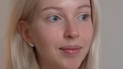STELLA  Im here today online show from February 9, 3:01 pm