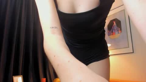 Snapshot of mya66maya chatting on March 1, 10:42 pm Maya online show from March 1, 10:42 pm