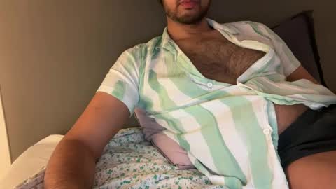 Sam online show from December 12, 9:40 am