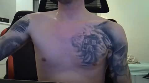 Big Dick Huhu online show from February 10, 4:47 pm