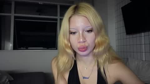 mydrool online show from February 14, 11:40 pm