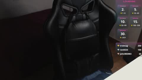 Snapshot of myhairymacho chatting on March 5, 3:51 am Juan OF myhairymacho online show from March 5, 3:51 am