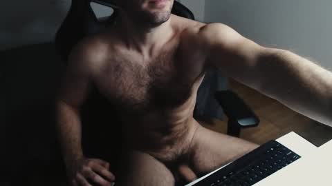 Snapshot of myhairymacho chatting on February 25, 10:59 am Juan OF myhairymacho online show from February 25, 10:59 am