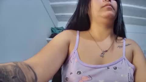 Snapshot of myhoney_hot chatting on February 17, 11:23 am myhoney_hot online show from February 17, 11:23 am