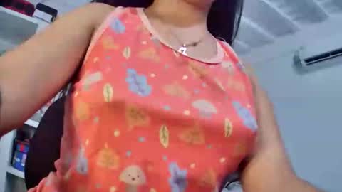 Snapshot of myhoney_hot chatting on January 19, 1:22 pm myhoney_hot online show from January 19, 1:22 pm