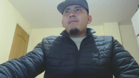 myke_andrade online show from December 12, 3:10 am