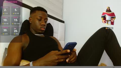 Snapshot of mylowallacee chatting on December 24, 6:55 am Mylo Wallace online show from December 24, 6:55 am