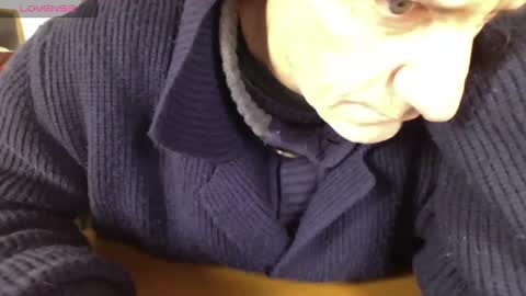 Bi sexy guy lovense hush is on private is open or password show tip if you like. online show from February 22, 9:23 am