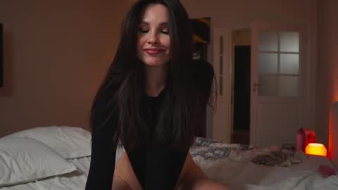 Snapshot of mynaughtynights chatting on February 20, 8:39 am Sima online show from February 20, 8:39 am