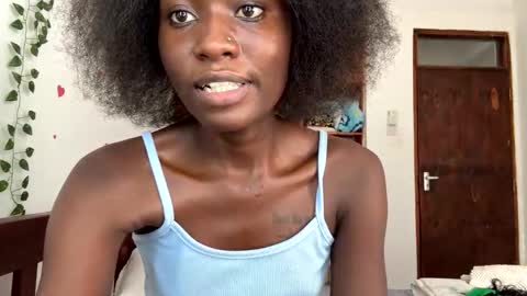 myonlygirl online show from June 4, 12:55 pm