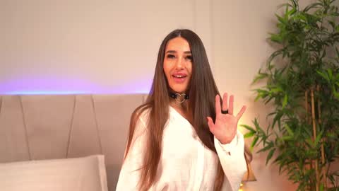 Snapshot of myriamfox_ chatting on December 30, 10:21 am Miryam online show from December 30, 10:21 am