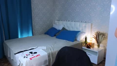 Mickey online show from January 15, 1:34 am