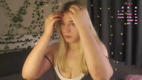 Snapshot of mysteriika chatting on September 14, 1:08 am Alma online show from September 14, 1:08 am