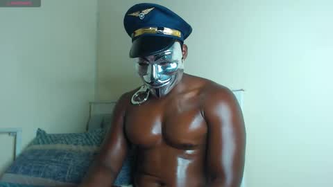 mysterious__man_ online show from October 18, 3:44 am