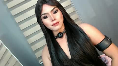 Snapshot of mysterious_diva chatting on March 9, 11:35 pm SUPPORT GODDESS TRISHA AND DONT FORGET TO FOLLOW ME online show from March 9, 11:35 pm