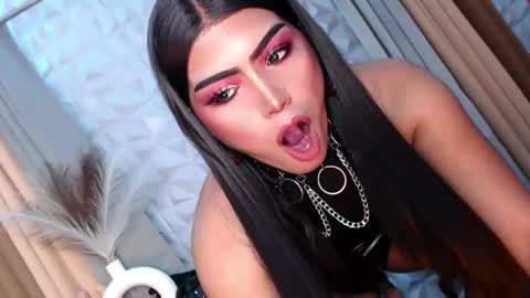 SUPPORT GODDESS TRISHA  AND DONT FORGET TO FOLLOW ME online show from October 23, 2:18 pm