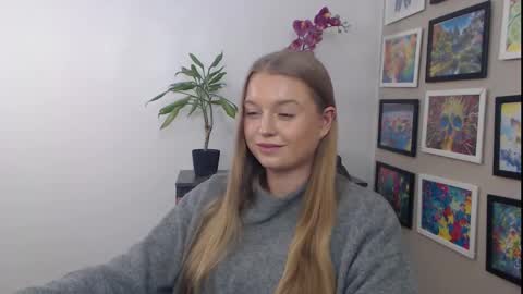Snapshot of mysteryericax chatting on January 21, 12:50 pm Erica online show from January 21, 12:50 pm