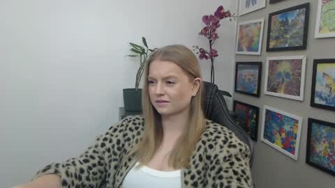 Erica online show from April 2, 10:44 am