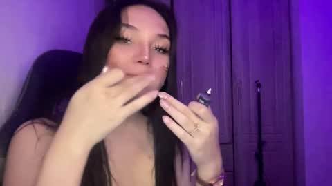 UR GIRL NEXTDOOR online show from May 31, 3:11 pm