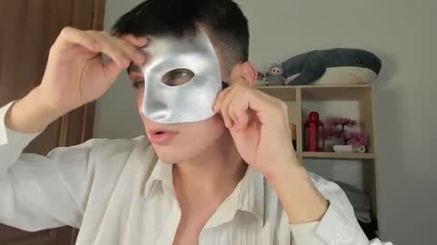 Evan Brown online show from October 31, 12:22 am