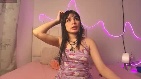 mysticamber1 online show from December 22, 10:38 pm