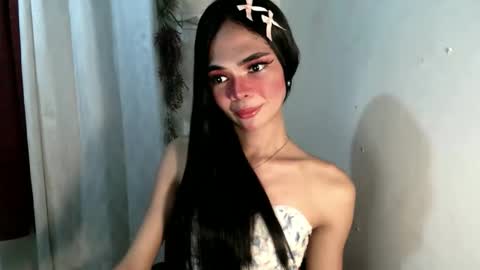 Snapshot of mysticofcum22 chatting on October 12, 7:12 am Krestine online show from October 12, 7:12 am