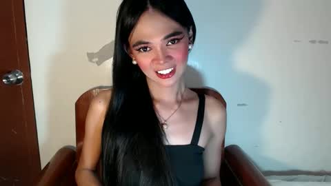Snapshot of mysticofcum22 chatting on September 13, 8:50 am Krestine online show from September 13, 8:50 am