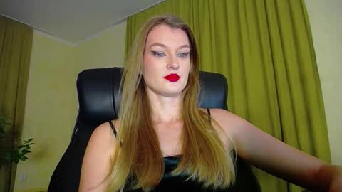 mysticvenus_ online show from October 30, 5:46 pm