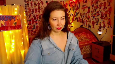 Snapshot of mystydew chatting on January 3, 11:56 am MystyDew online show from January 3, 11:56 am