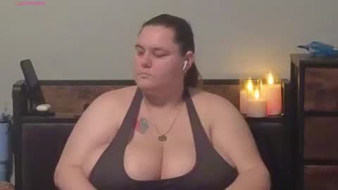 Mzjuicybootay online show from November 7, 8:00 pm