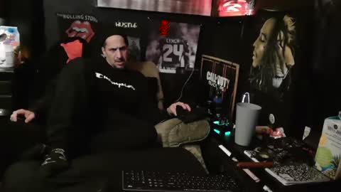 SnackPants online show from January 20, 3:37 am