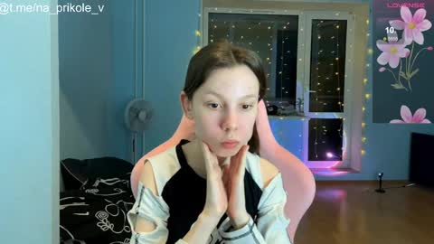 Snapshot of na_prikole_ chatting on September 11, 7:15 pm Vanessa and Julia online show from September 11, 7:15 pm