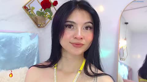 naamah_b online show from February 20, 4:36 pm