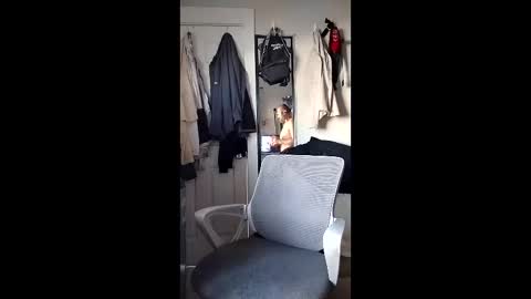 cheesechip online show from March 23, 10:59 pm